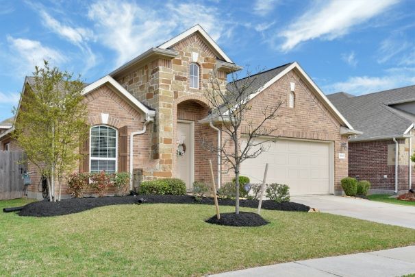 https://LydinelynnO.NewConstructionHomesForYou.com